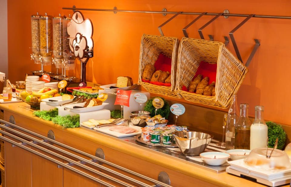 Daily buffet breakfast (EUR 12 per person)