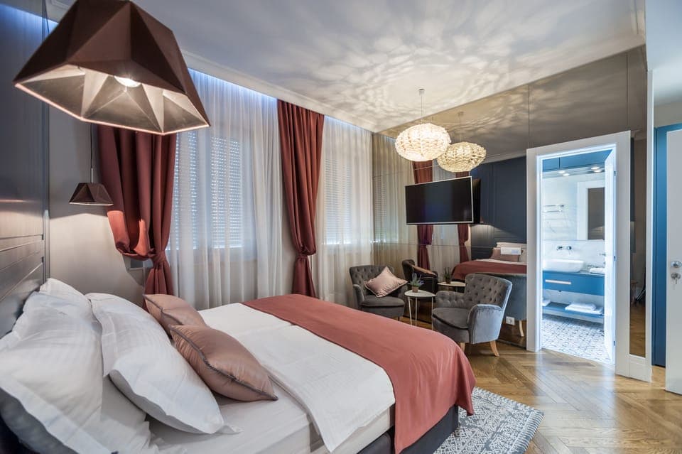 Deluxe Double Room | Premium bedding, free minibar items, desk, laptop workspace