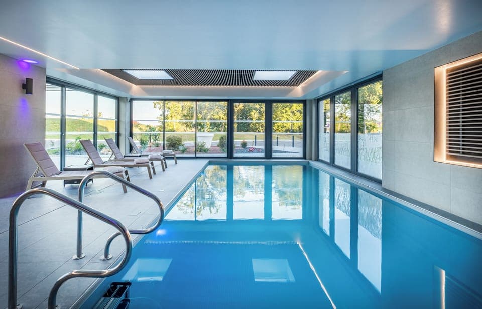 Indoor pool, open 7:30 AM to 10:00 PM, sun loungers