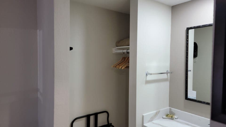 Desk, blackout drapes, rollaway beds, free WiFi