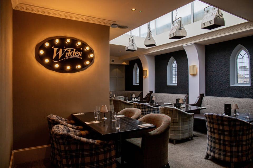 Breakfast, lunch, dinner served; local cuisine 