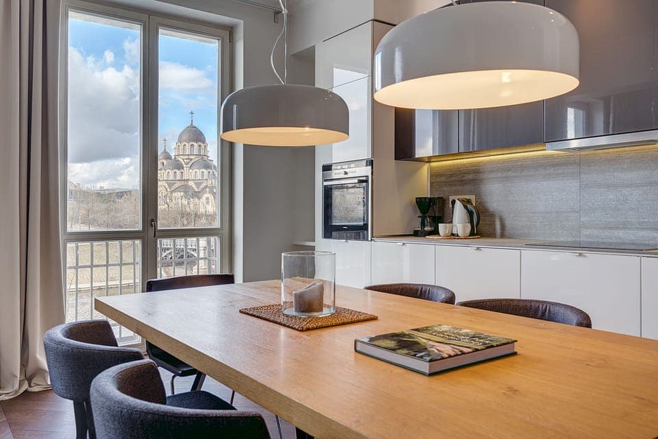 Luxury Apartment, 2 Bedrooms, River View | In-room dining