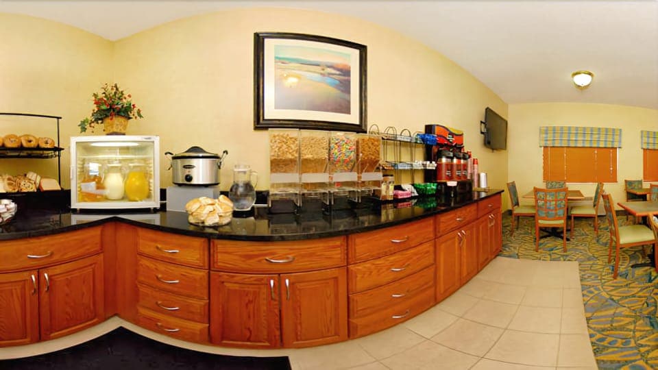 Free buffet breakfast