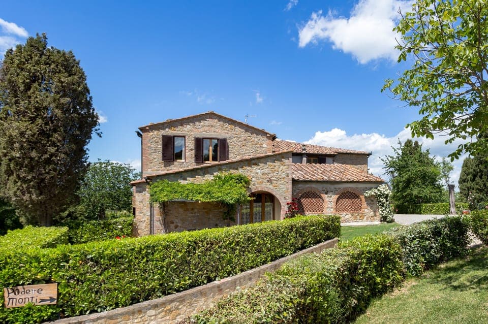 Mandorlo apartment
Monti 1824
www.monti1824.com