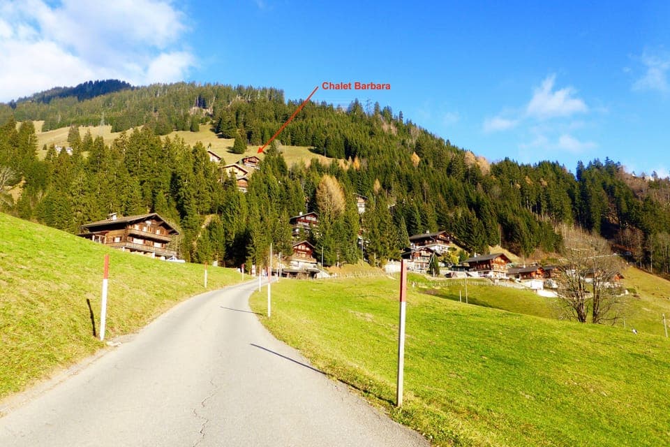 Location of the chalet on the southern slope