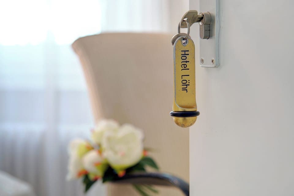 Basic Double Room (Stahlbadstrasse 2) | In-room safe, desk, soundproofing, free cribs/infant beds