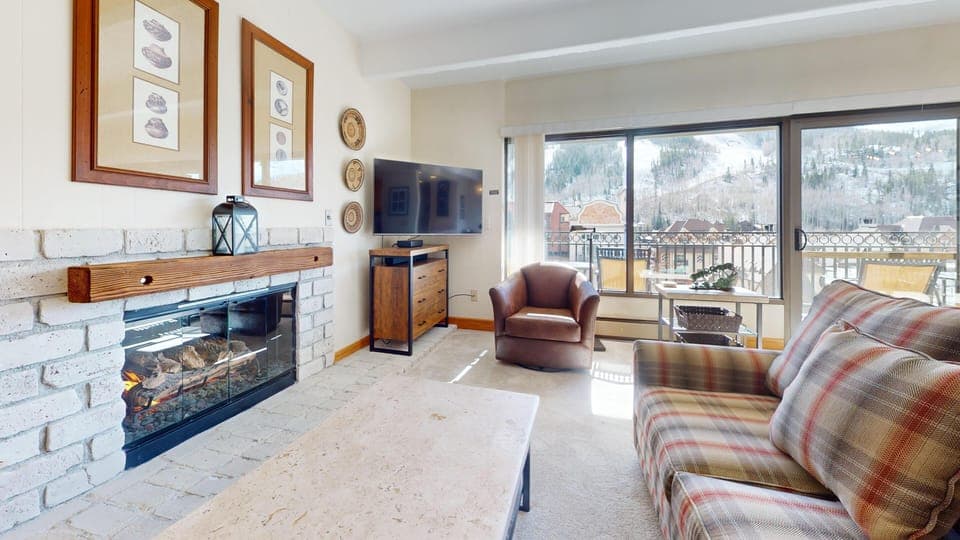Living Room with Fireplace