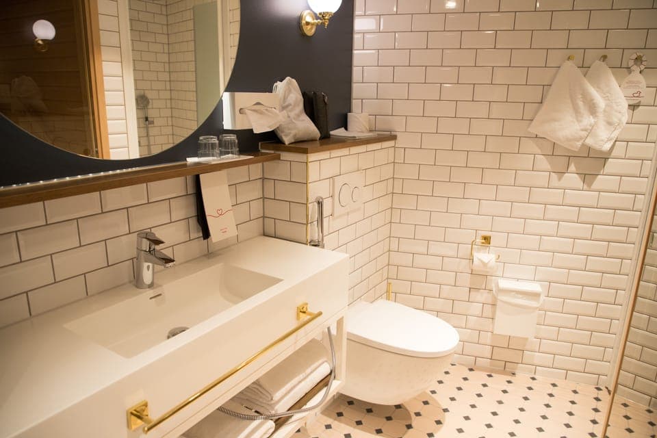 In-room safe, iron/ironing board, free WiFi