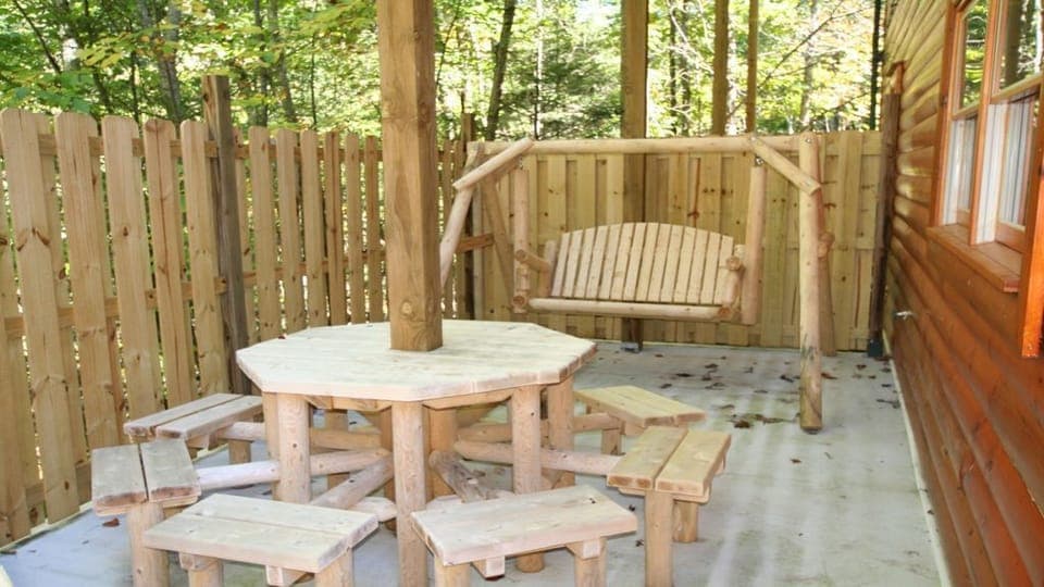 Private Enclosed Yard