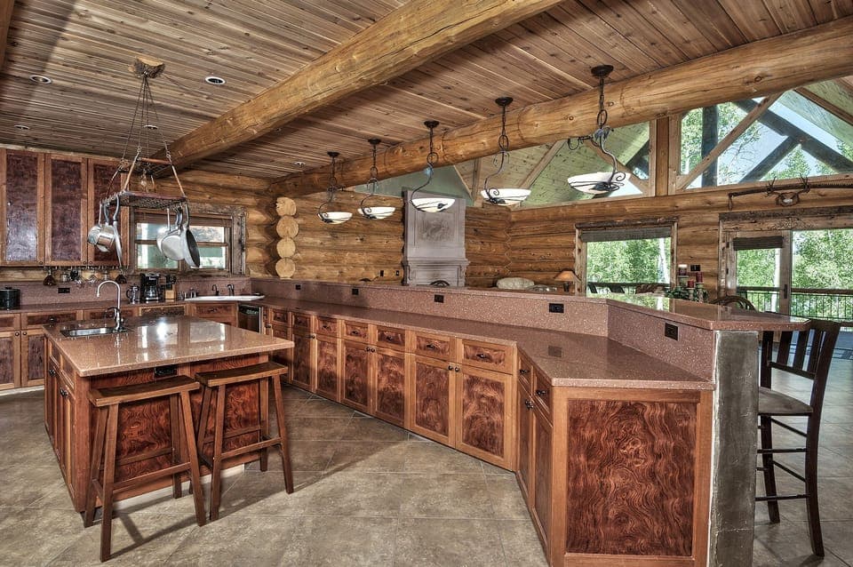 Kitchen counter 