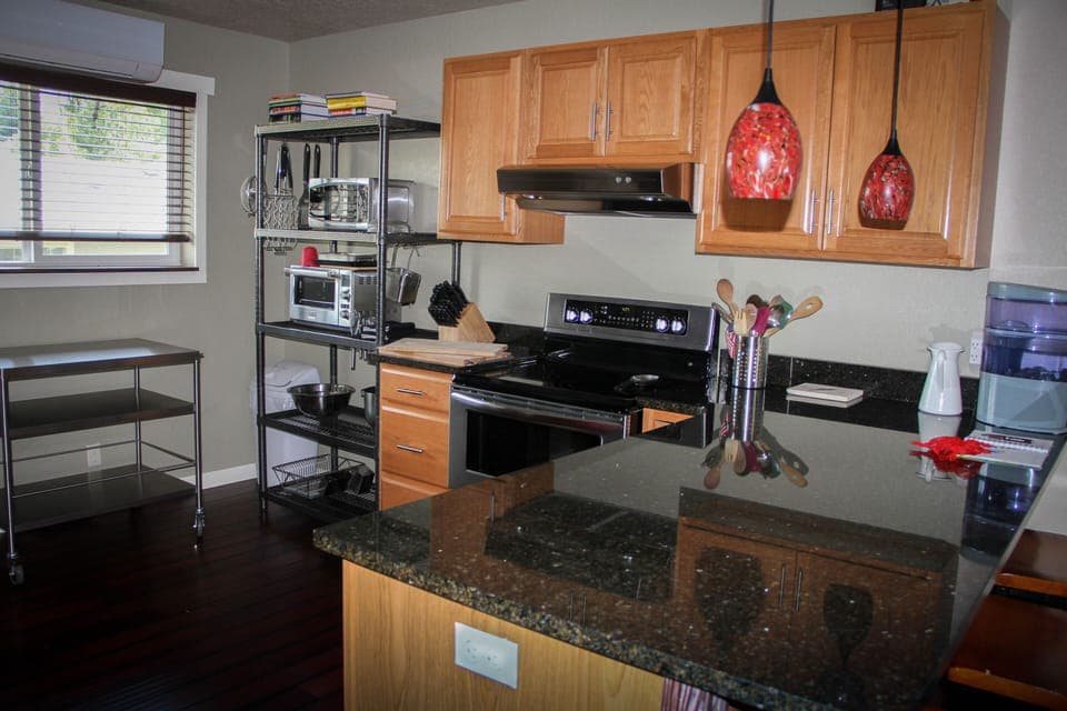 505 Kitchen