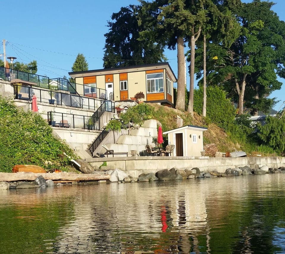 Luxury Oceanfront Living! 