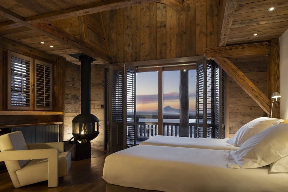 Premium Double Room (15) | Premium bedding, minibar, in-room safe, individually furnished