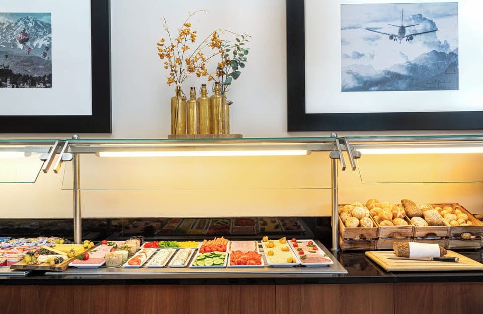 Daily buffet breakfast (EUR 16 per person)