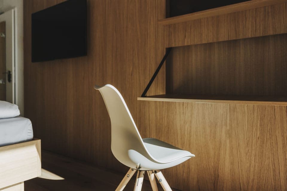 Deluxe Room | In-room safe, desk, soundproofing, free WiFi