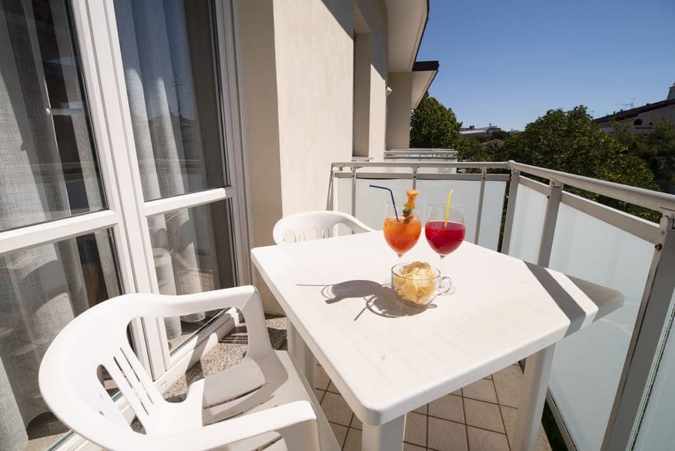 Double or Twin Room | In-room safe, desk, laptop workspace, cribs/infant beds