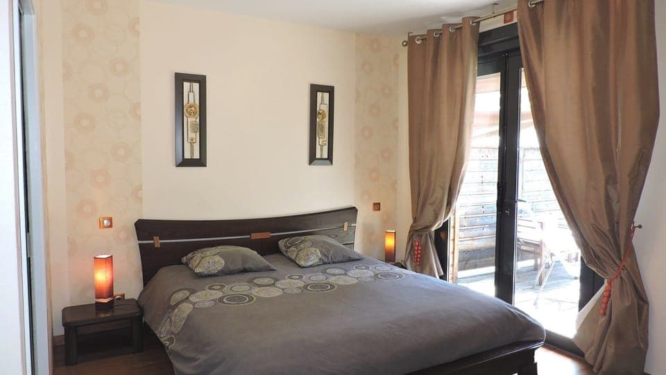 Comfort Double Room (Balneo) | Egyptian cotton sheets, premium bedding, Select Comfort beds, desk