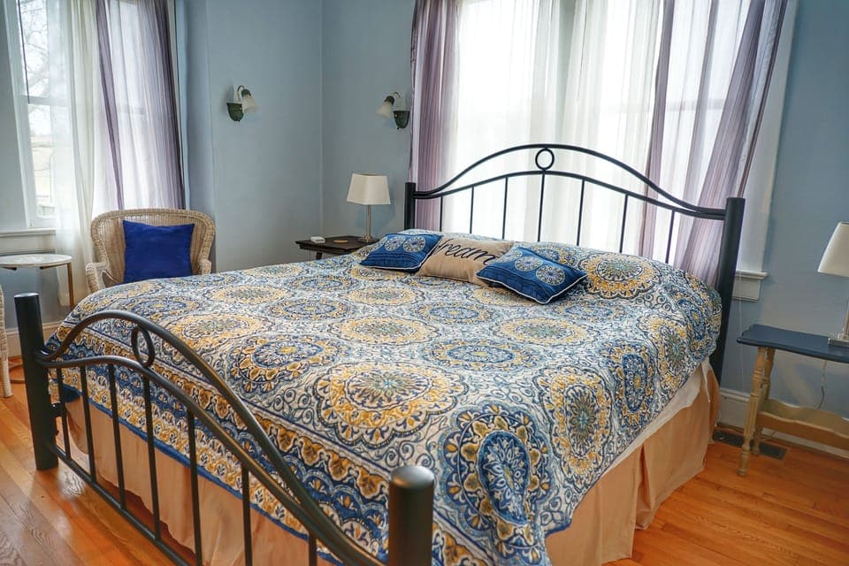King bedroom