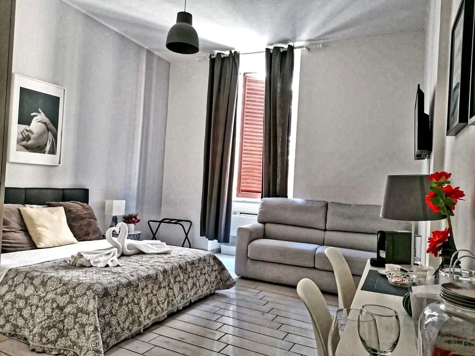 Junior Triple Room | Living area | 20-inch LCD TV with digital channels, TV