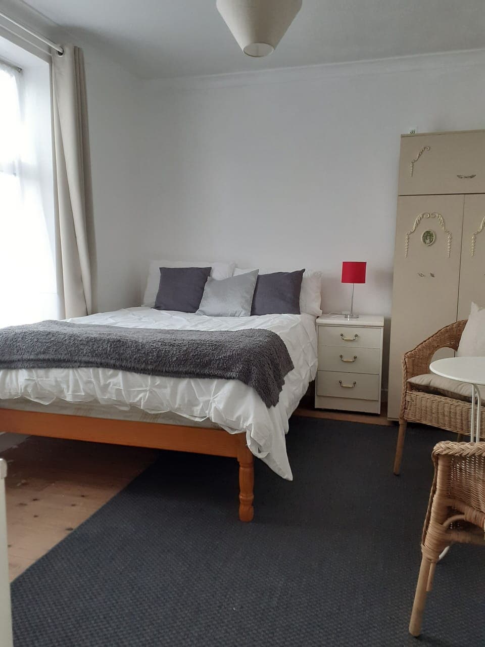 Double Room, Shared Bathroom, Garden Area | Iron/ironing board, WiFi, bed sheets