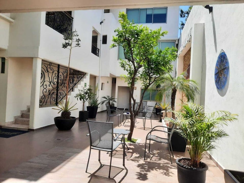 32-inch flat-screen TV with cable channels, TV