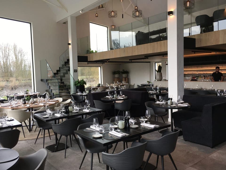 Lunch and dinner served, local and international cuisine