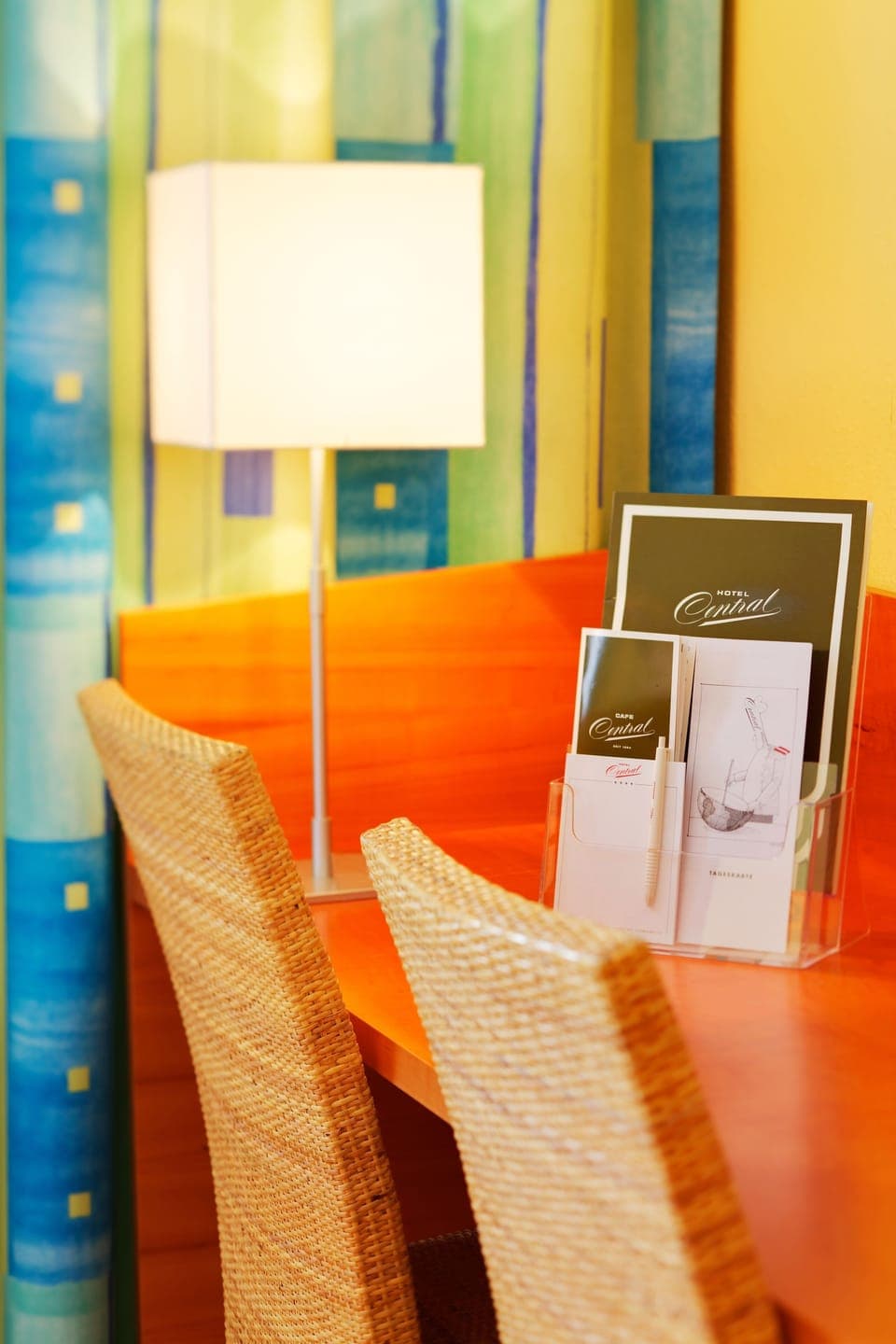 Standard Twin Room | Living area | Flat-screen TV