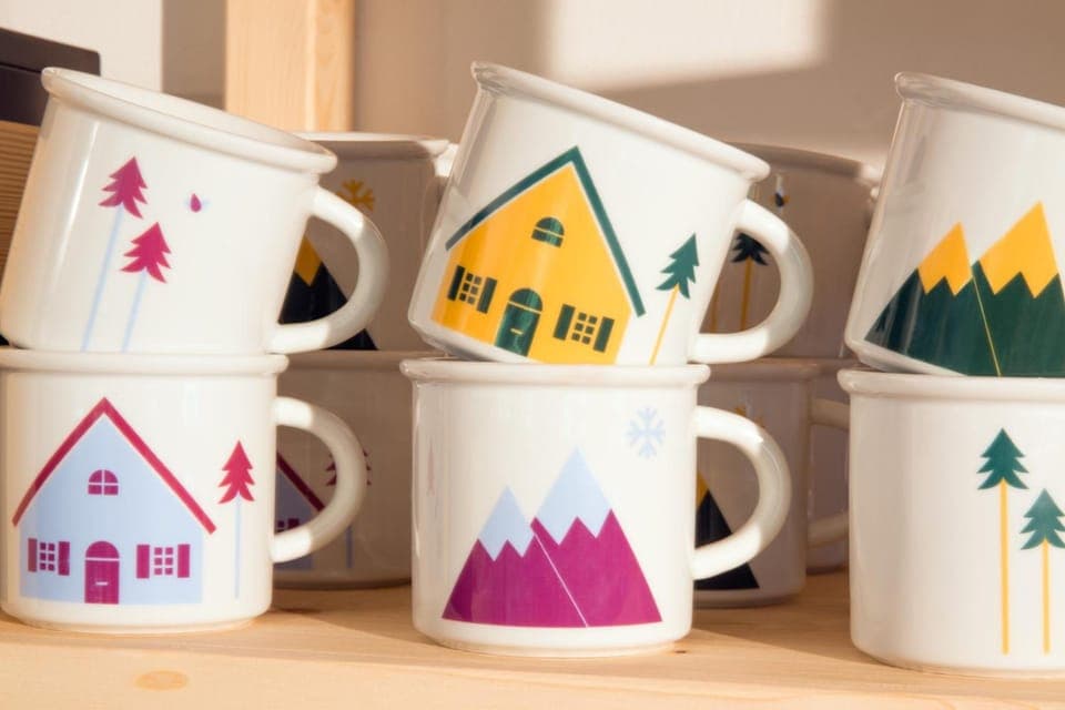 Shared fridge, microwave