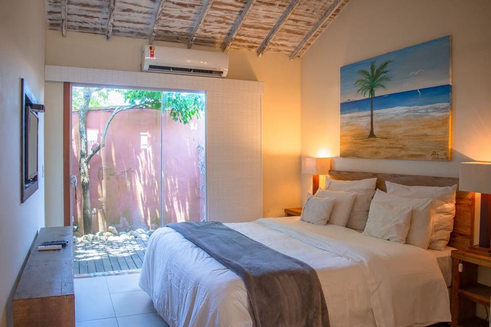 Comfort Double or Twin Room | Premium bedding, minibar, in-room safe, individually decorated