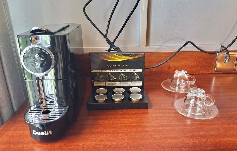 Superior Room | Coffee and/or coffee maker