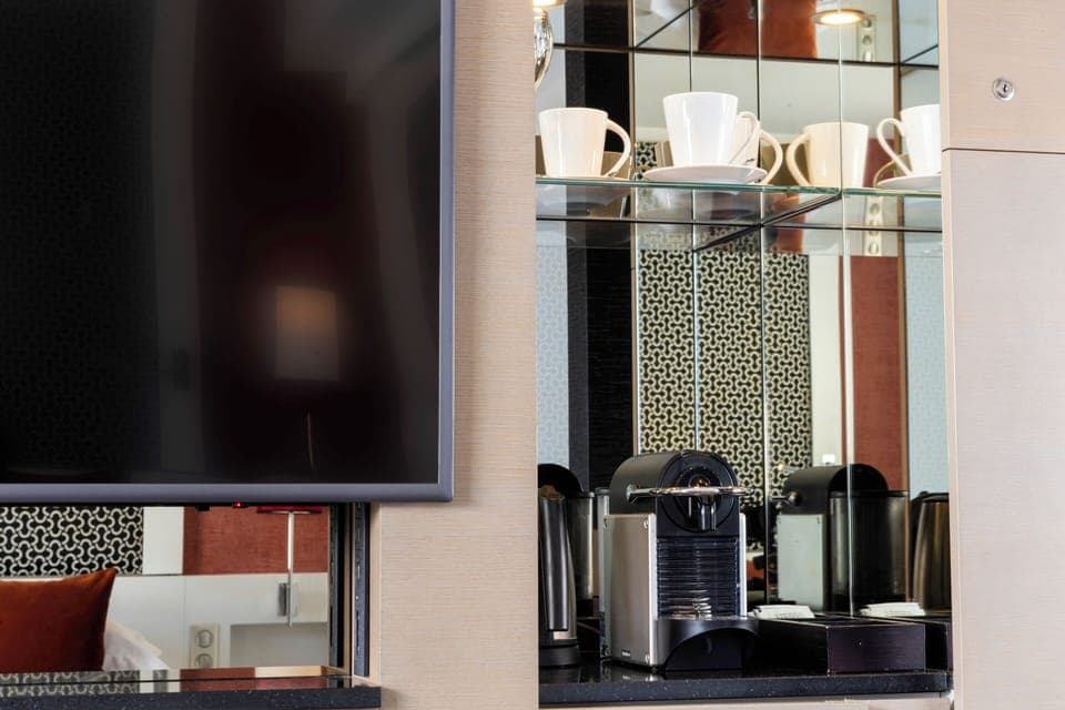 Superior Room | Premium bedding, minibar, in-room safe, blackout drapes