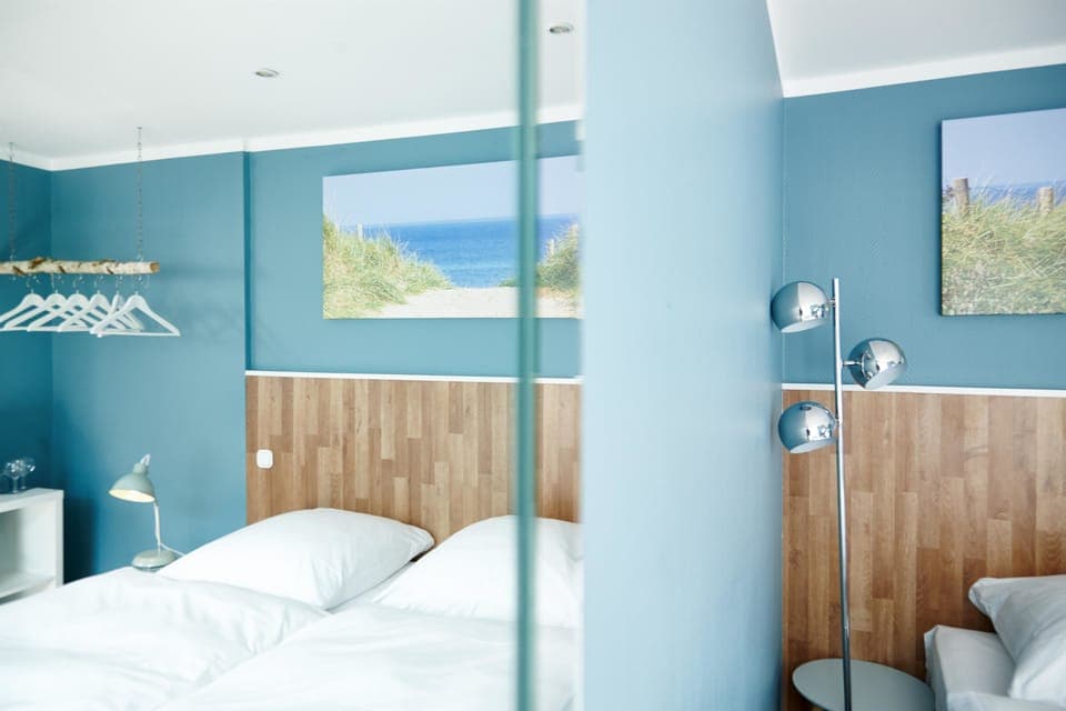 Standard Room, 1 Double Bed | Desk, iron/ironing board, free WiFi, bed sheets