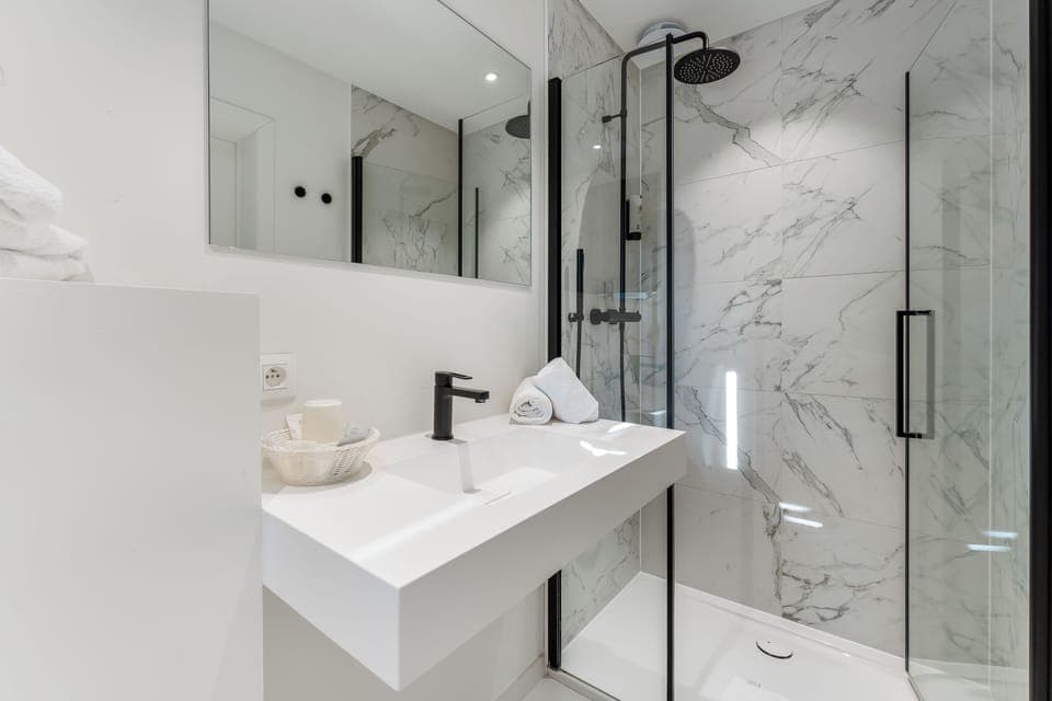 Standard Double or Twin Room | Desk, free WiFi