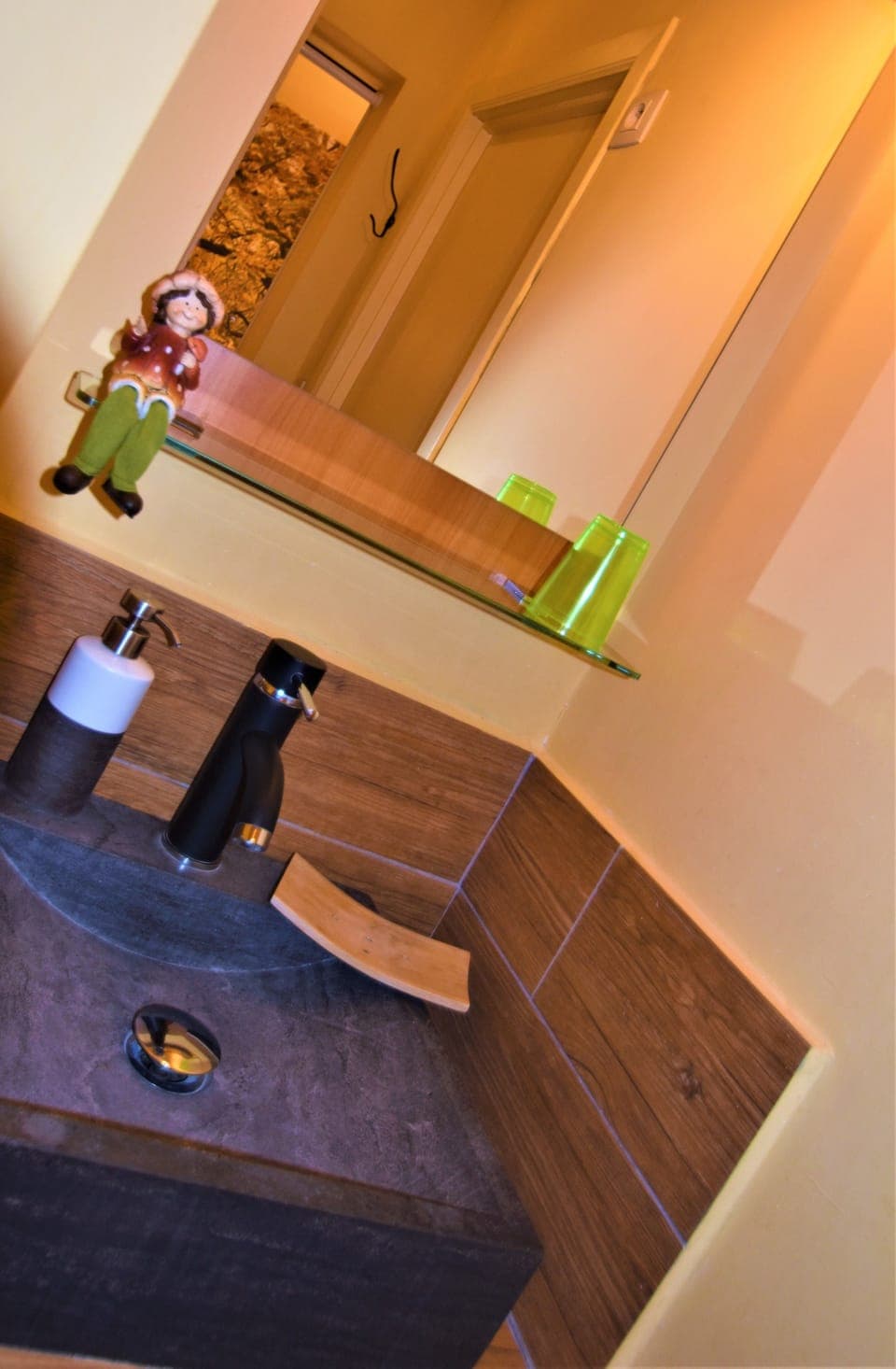 Family Suite, 2 Bedrooms, Non Smoking (Forêt) | Bathroom shower