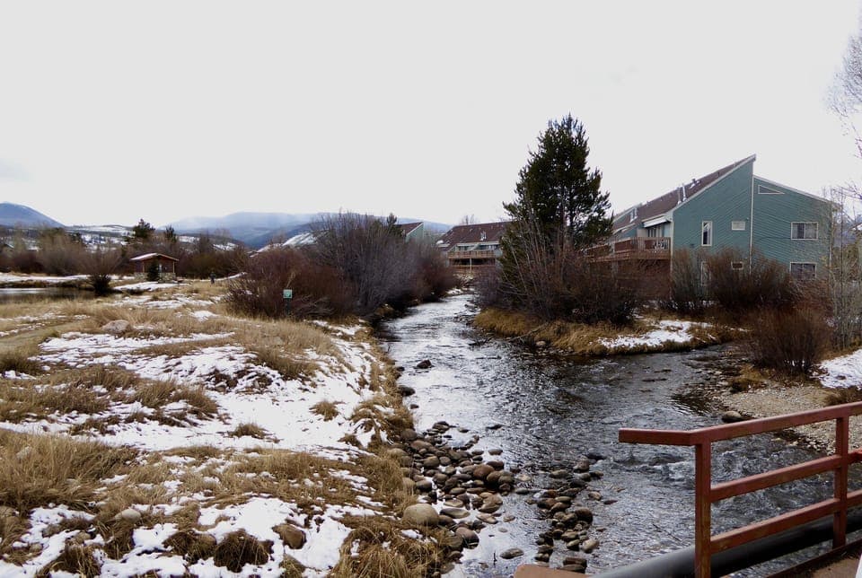 Walking trails and the Fraser river are steps from the door. 