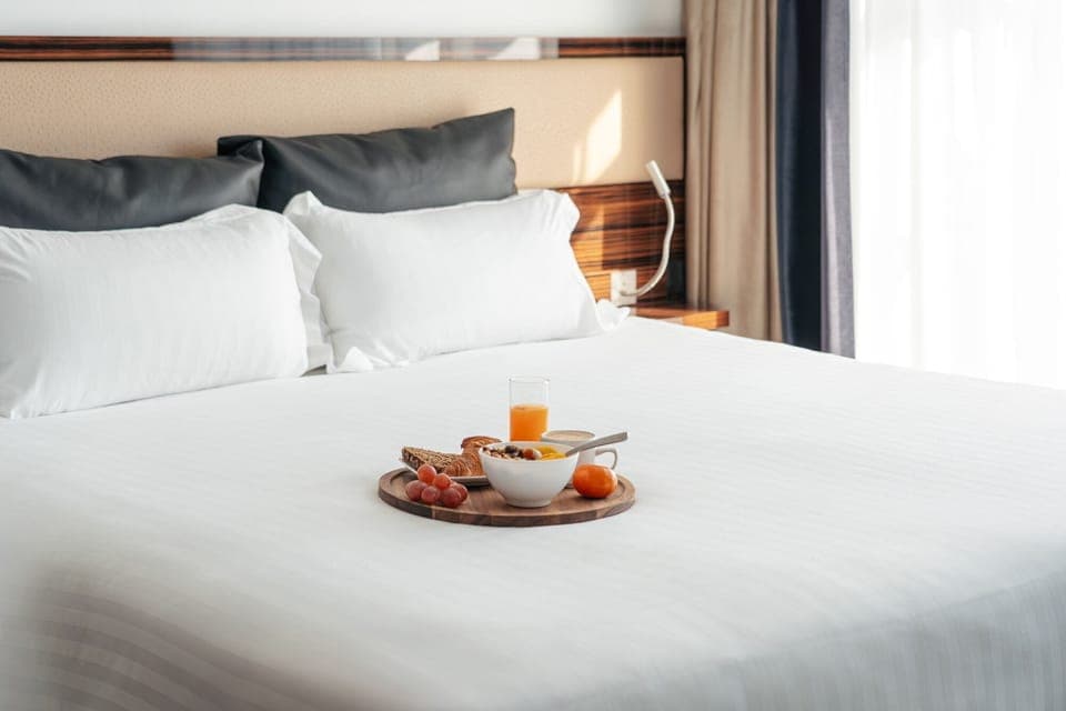 Minibar, in-room safe, desk, laptop workspace