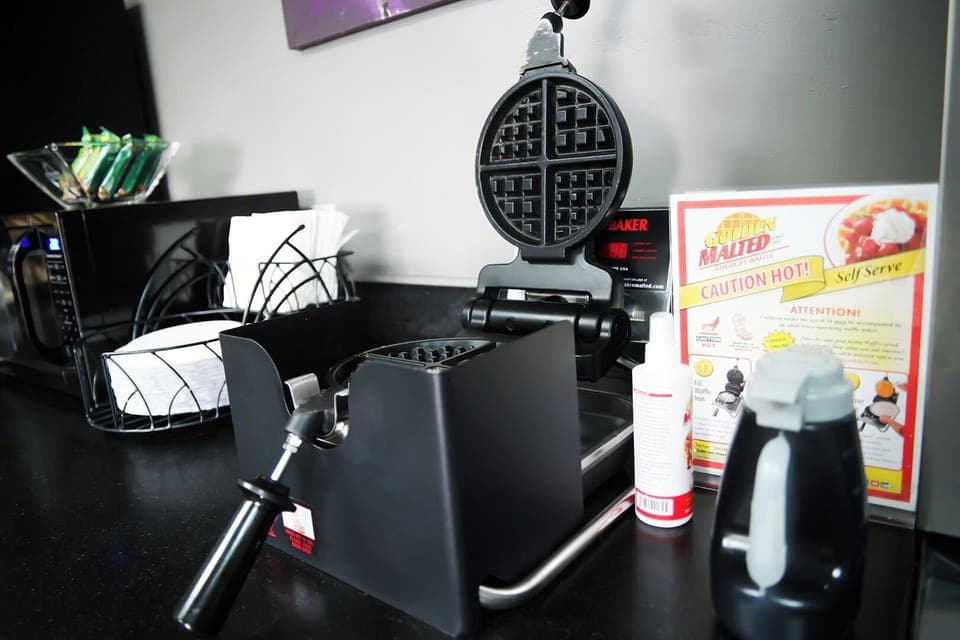 Free daily on-the-go breakfast