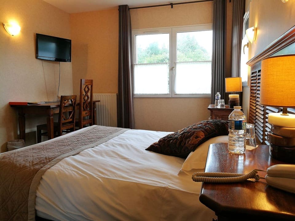 Superior Double Room, Ensuite, Garden View