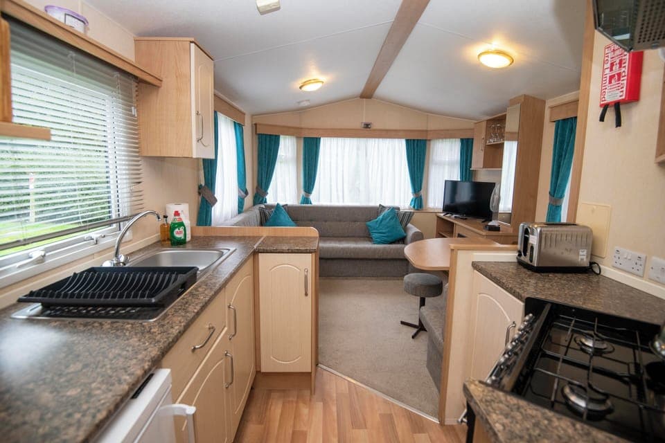 Shared fridge, microwave