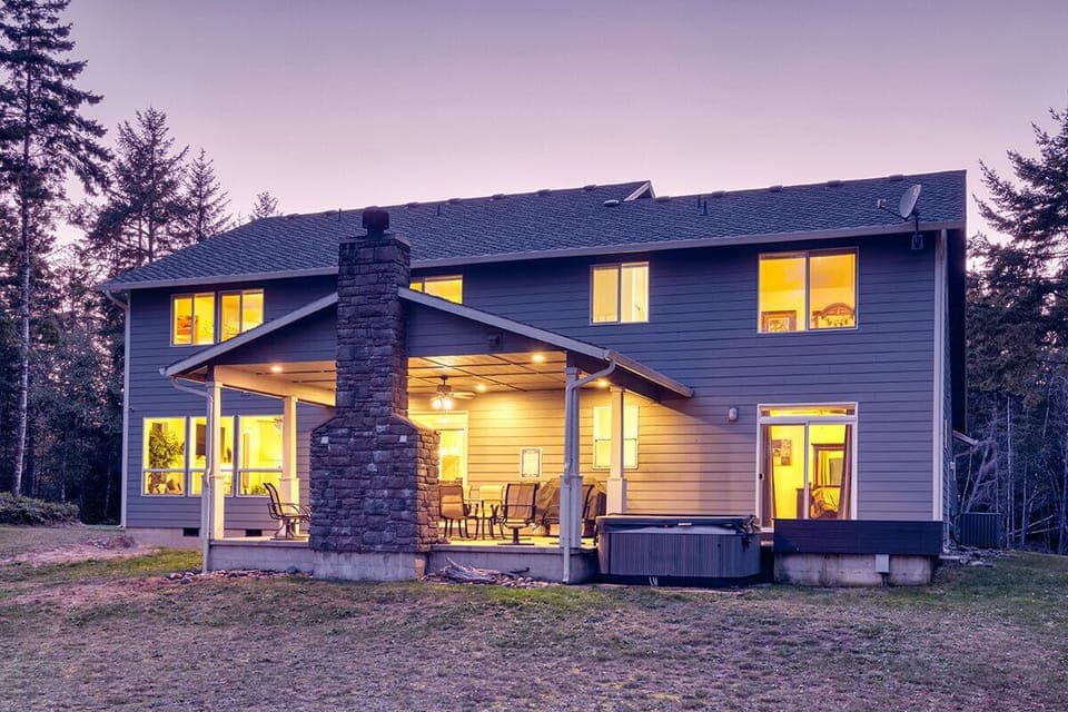 Serenity awaits at Lake House!