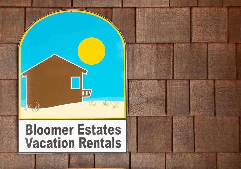 Suite Beach - Managed by Bloomer Estates Vacation Rentals