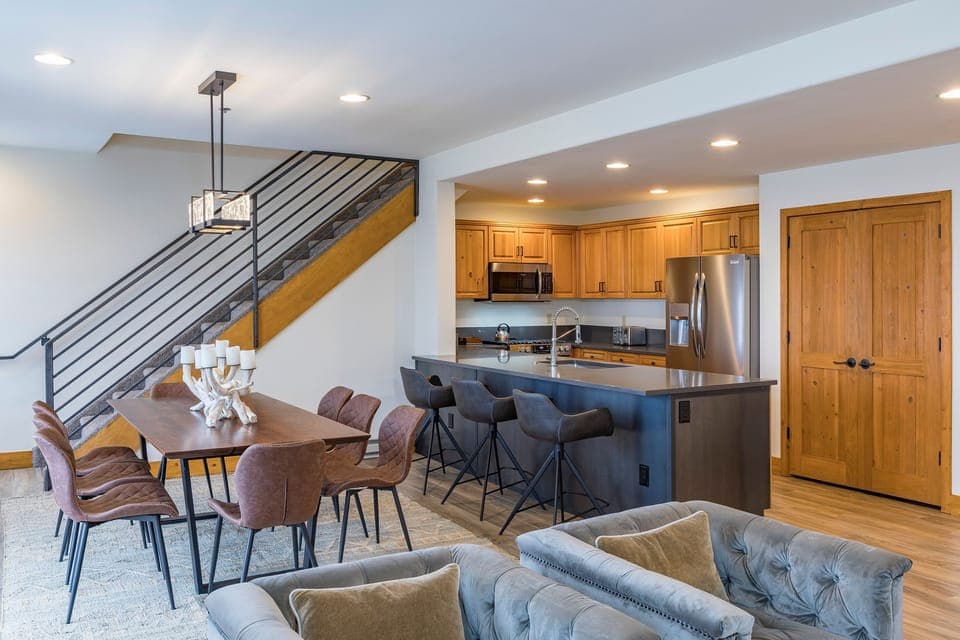 Living/dining/kitchen