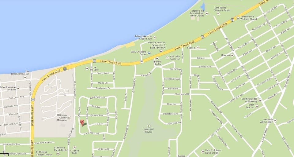 A short walk to the beach, public pool, ice skating, coffee - A short walk to the beach, public pool, ice skating, restaurants, and coffee shops