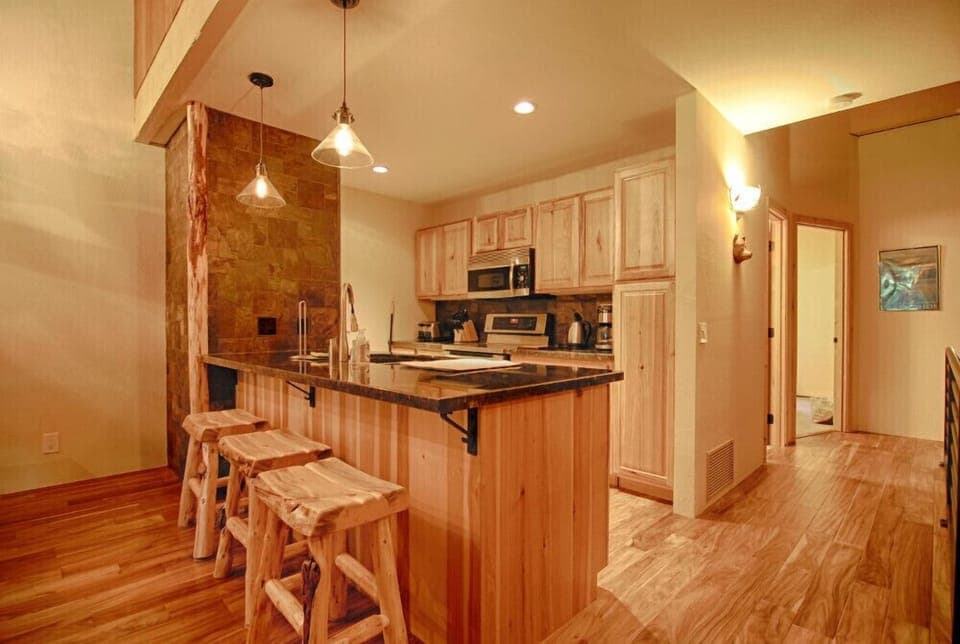 Updated kitchen with breakfast bar