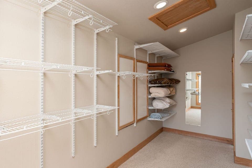 Spacious walk-in closet