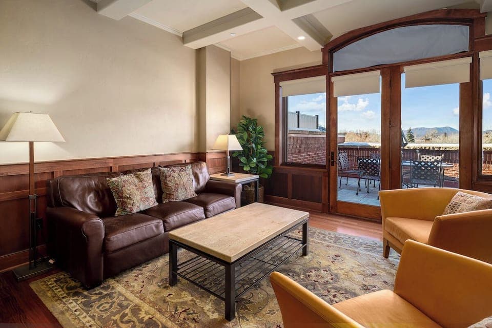 Welcome to the Victoria 4, a penthouse suite in the heart of Downtown Steamboat.