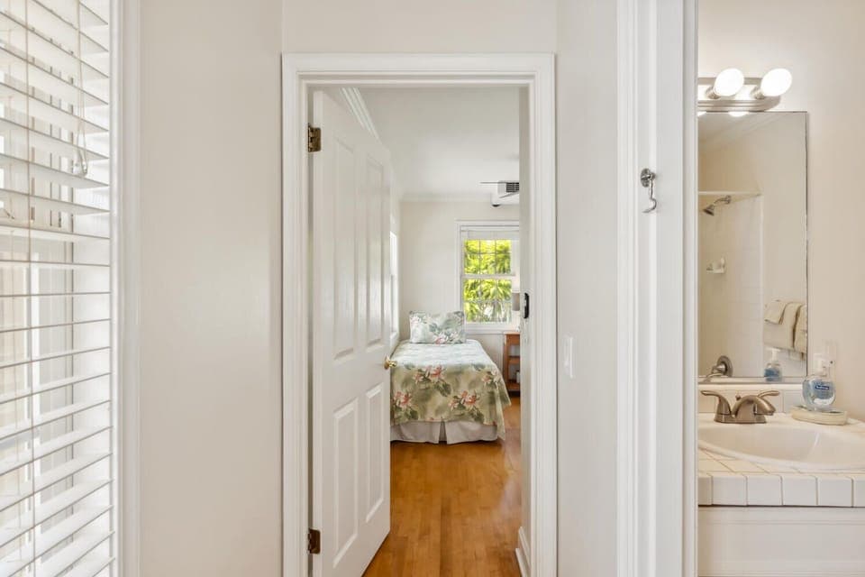 Fourth bedroom has private bathroom