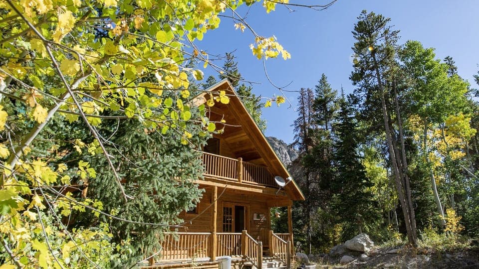 Welcome to Forest Creek Cabin!