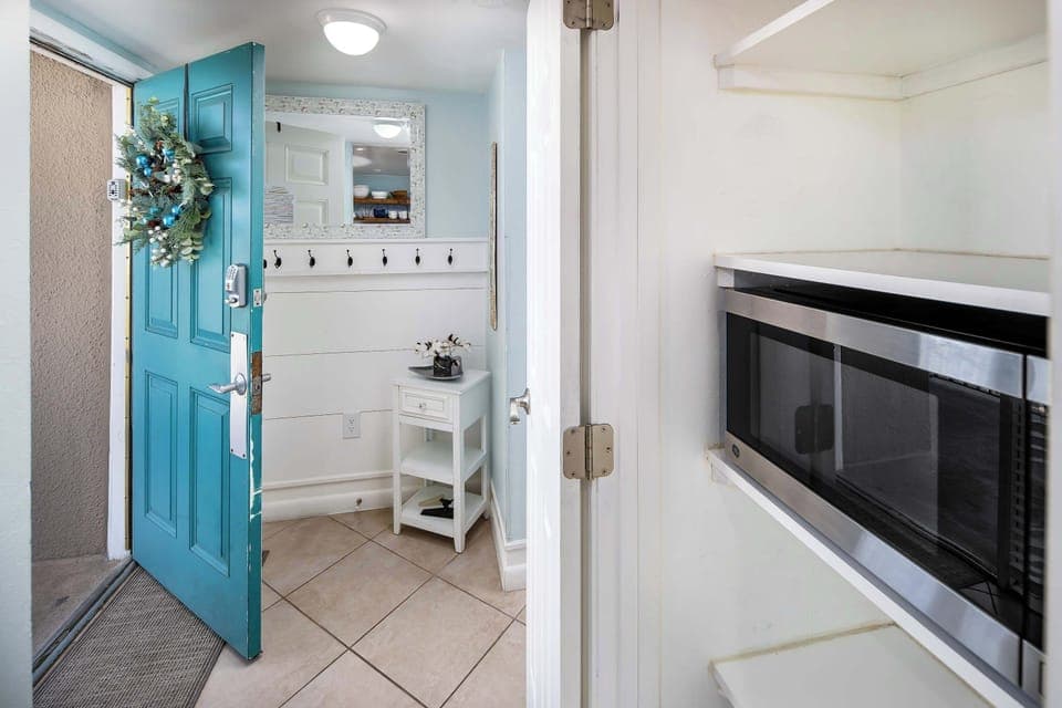 Entry and kitchen 