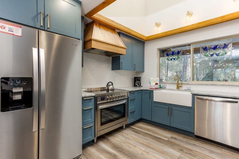 Kitchen - Main Level